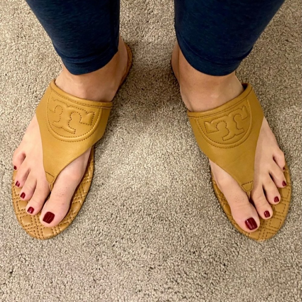 Tory Burch Fleming Quilted Leather Sandal Tan Size 7
